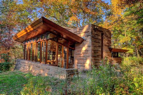 Sep 18, 2023 Stoneflower is a small weekend cottage in the Ozark Mountains of Arkansas, designed by E. . Frank lloyd wright homes near me